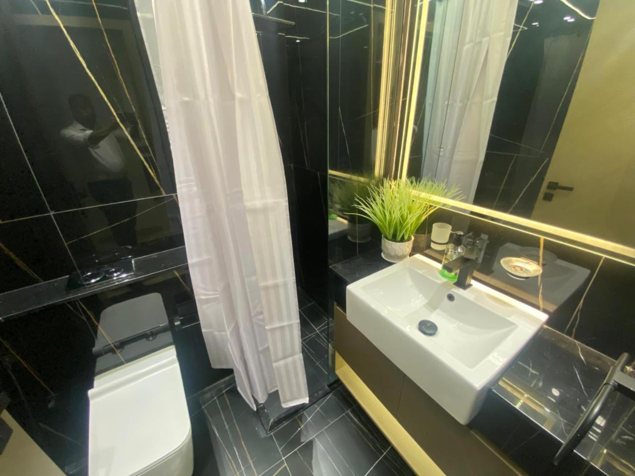 1 Bed Retreat- Rbe Vacation Homes-Binghatti Luna 迪拜 外观 照片