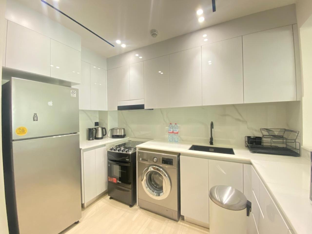 1 Bed Retreat- Rbe Vacation Homes-Binghatti Luna 迪拜 外观 照片